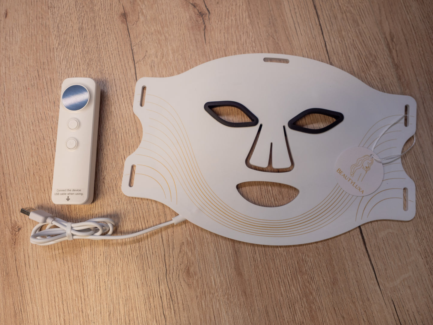 BeautyLuxa Maska Bílá