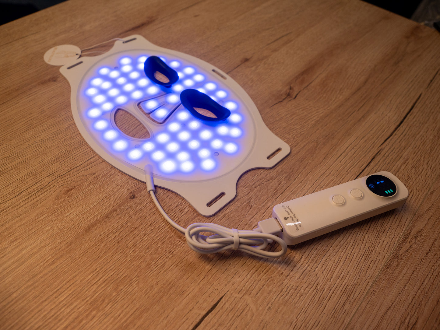 BeautyLuxa Maska Bílá